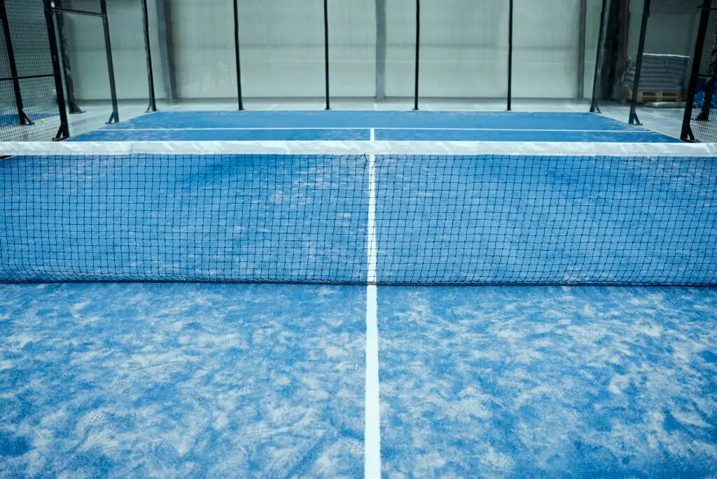 Paddle court surface and boundary lines